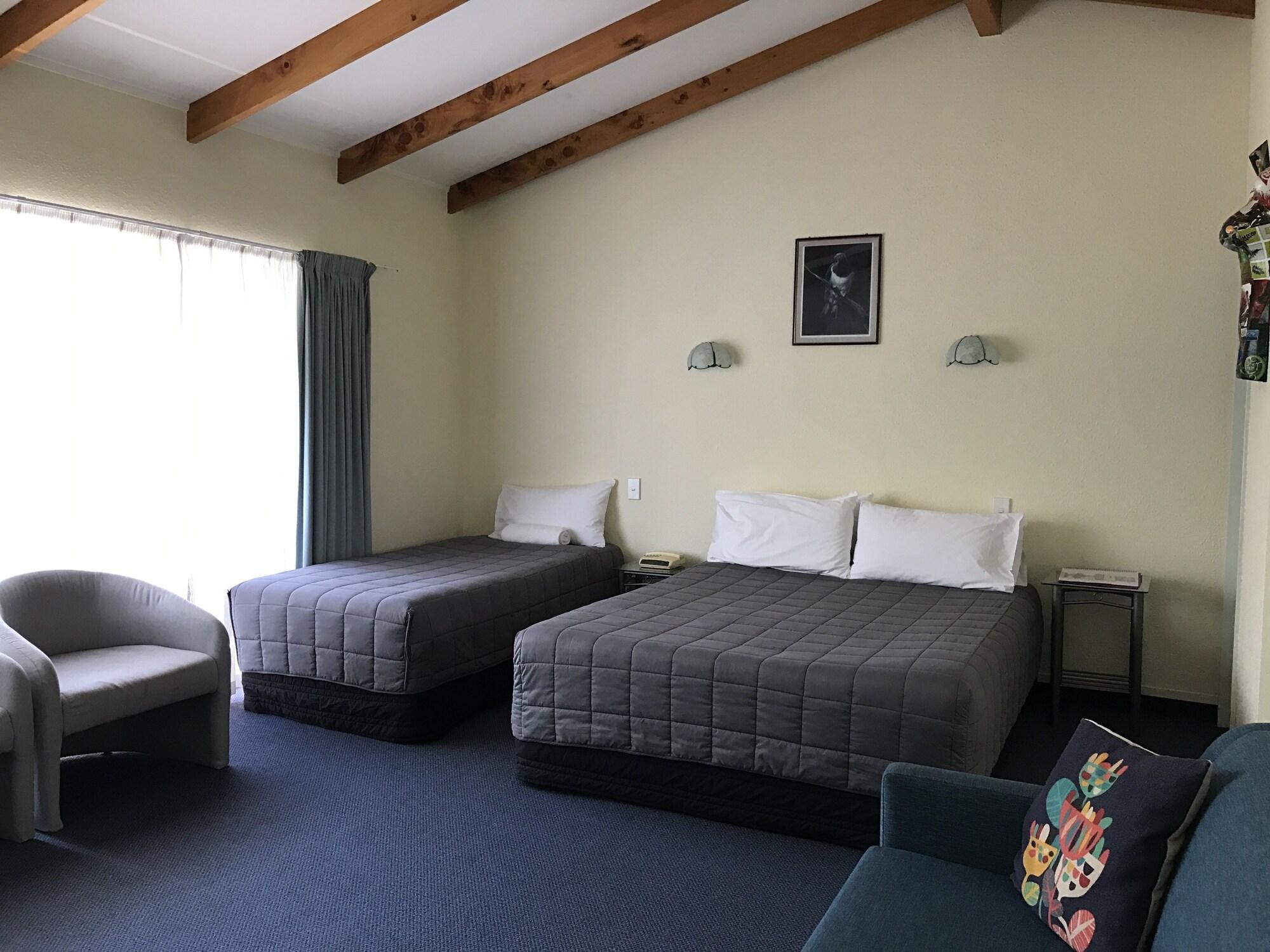פאיהייה Edelweiss Motel מראה חיצוני תמונה